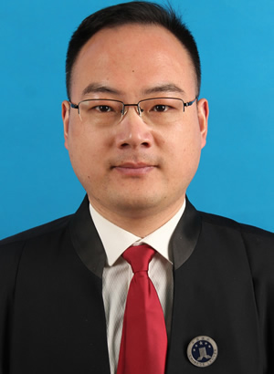 Lawyer Shi Hongyi